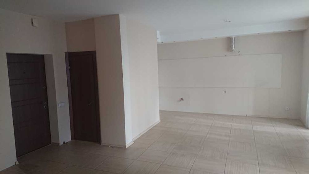 Продаж 2-к квартири 72,1 м2 м.Київ, вул.Драгоманова, 6-А  82000 $
