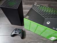 Konsola Xbox Series X + Pudełko i pad / Gry