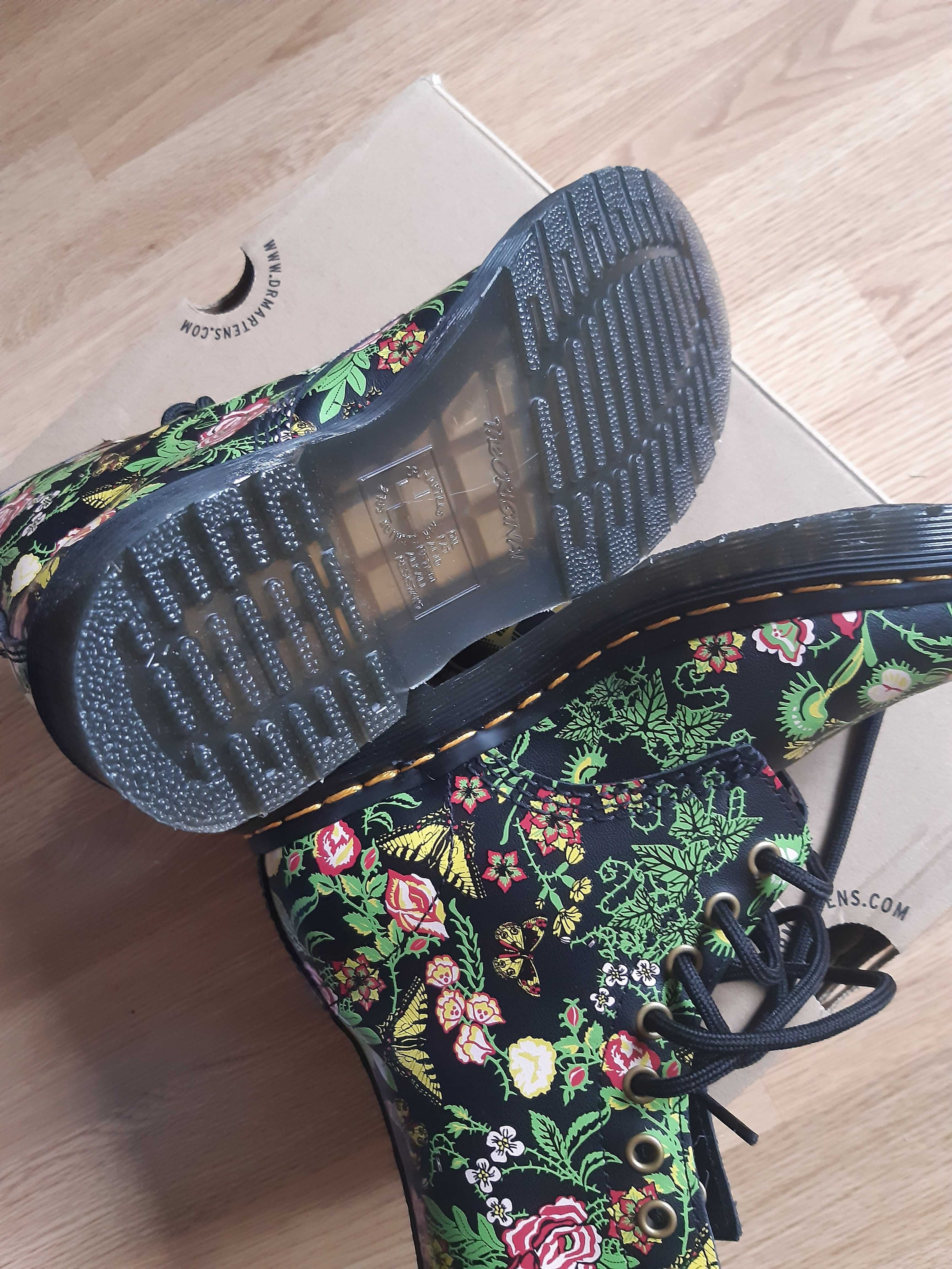 Dr. Martens - kolorowe skórzane buty, nowe. rozmiar 36