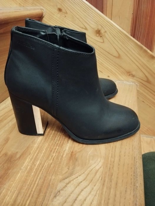 Botki damskie na klocku