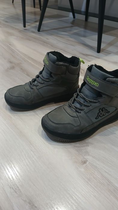 Buty dziecięce zimowe r.30