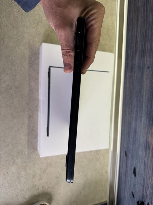 Macbook Air 15 M2 2023 23 цикла аккумулятор