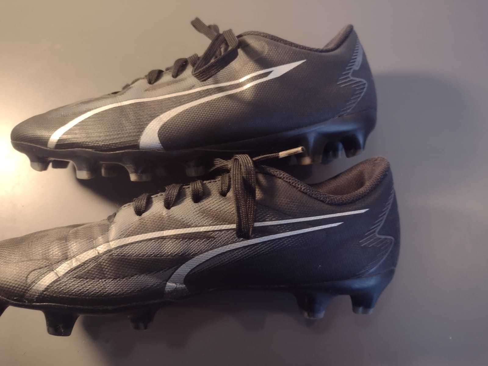 Buty piłkarskie męskie PUMA Ultra Play Fg/Ag puma black rozmiar 40