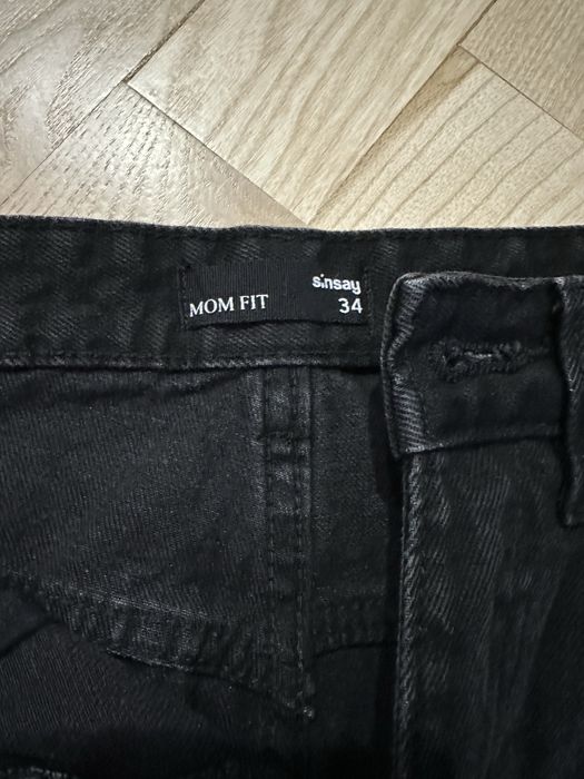 Джинси жіночі.