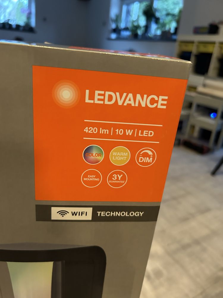 Nowe lampy lampa LEDVANCE Cascade 80 cm smart WiFi słupek LED RGBW