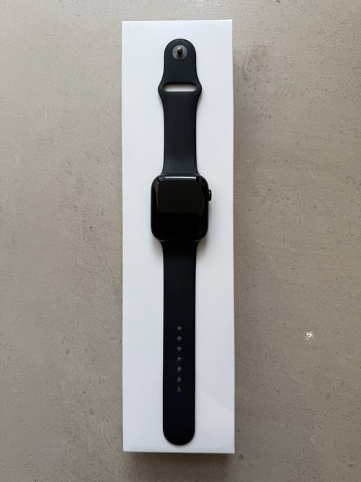 Apple Watch 8 45mm Midnight Состояние Супер