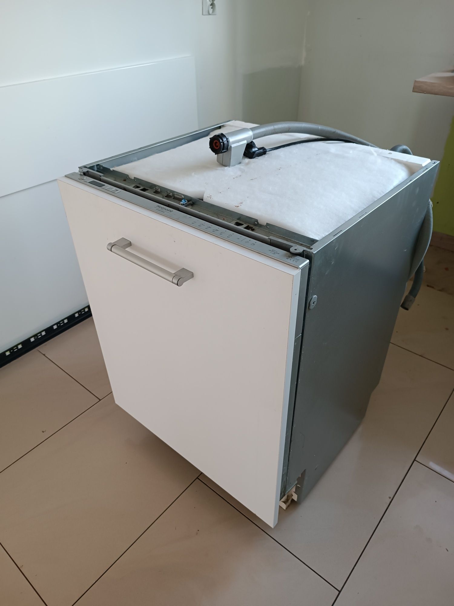 Sprzedam zmywarkę Hotpoint Ariston