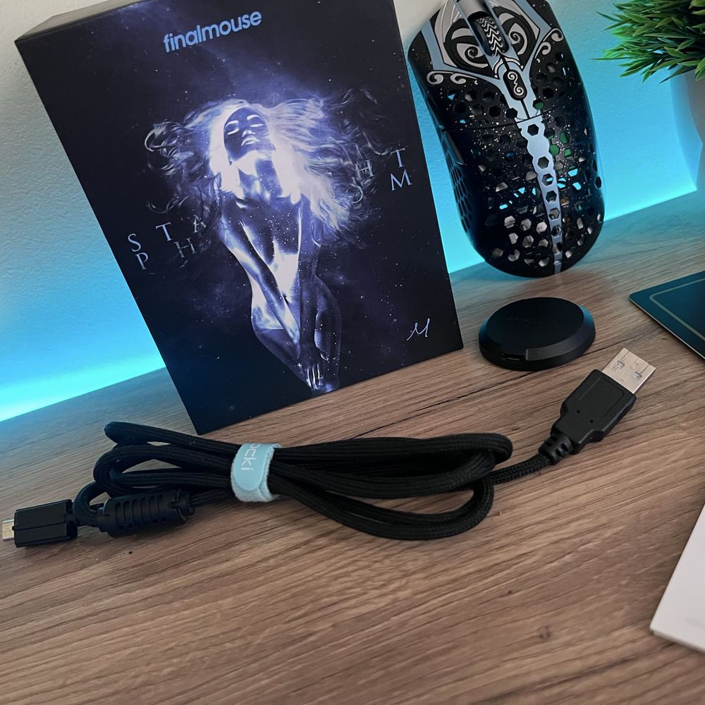 Миша Finalmouse Starlight-12 Medium #0050