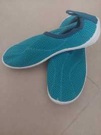 Aquashoes 32-33 decathlon