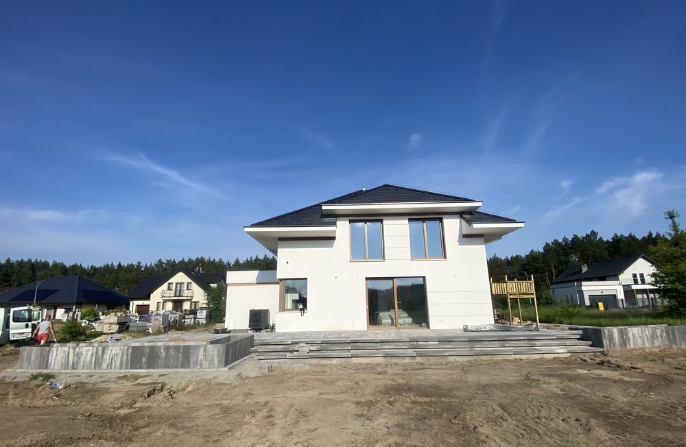 Ukladania kostki brukowej / Montaz ogrodzenia / Odwodnenie