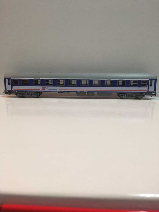 Wagon kuszetka PKP IC H0 Piko 97606