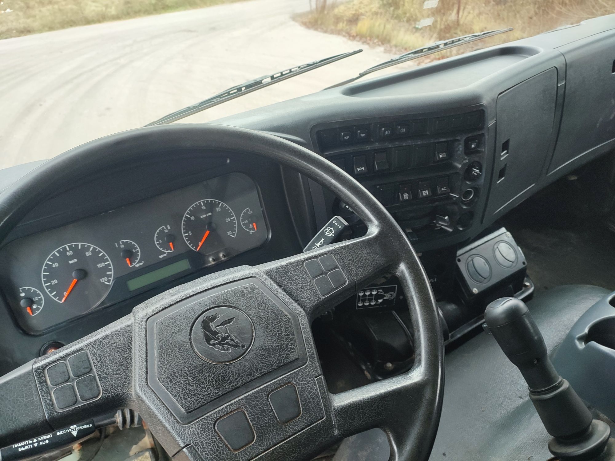 Kamaz 6540 8x4 wywrotka 2011 r przebieg 68000 km bdb stan kiper