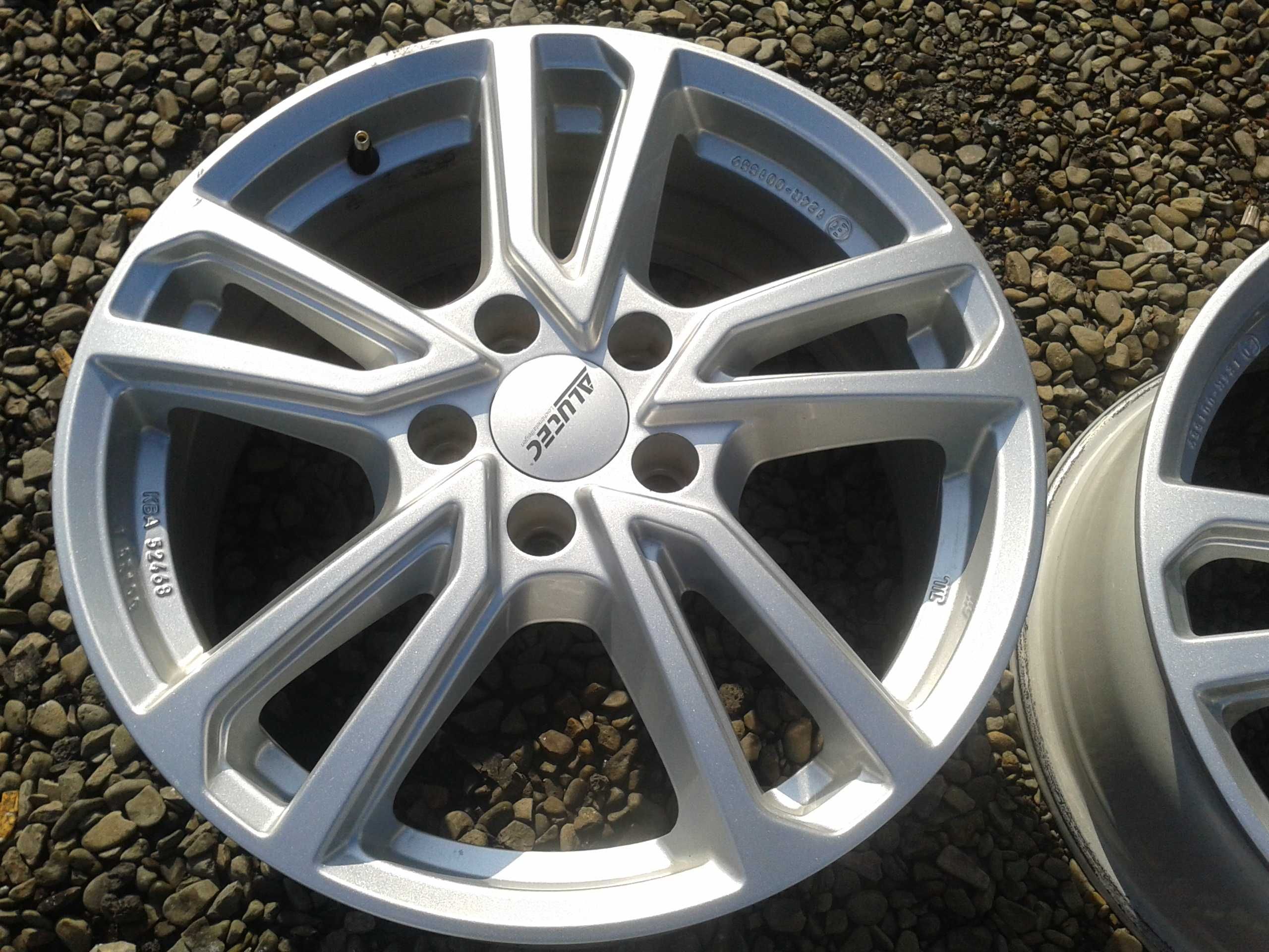 felgi r17 alutec passat sharan tiguan jetta audi a3 a4 a6 q2 q3 tt b7