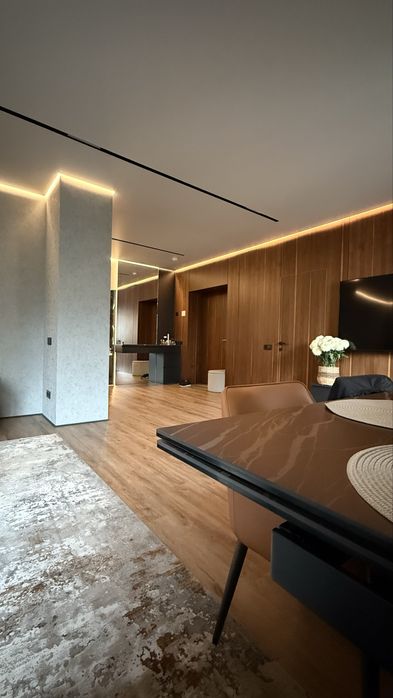 Продаю 3-х кв коммерческая 3центпально - городской рн