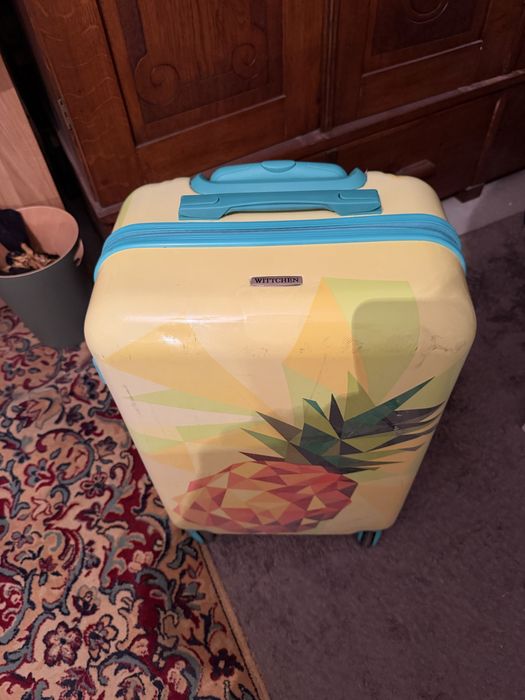 Walizka Wittchen średnia z ABS z ananasem