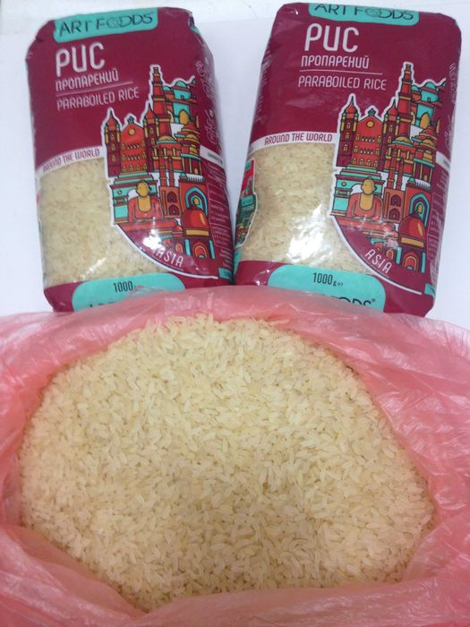 Консервы, чай,  макароны, рис, мука.