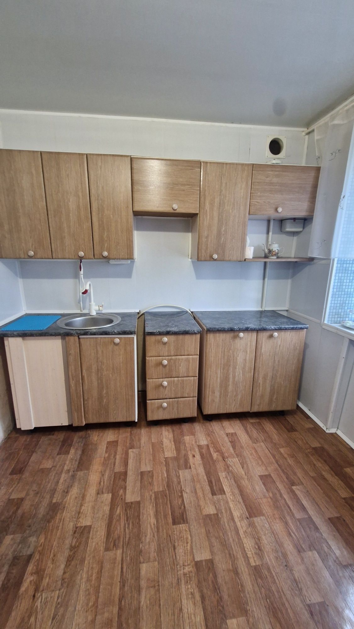 Продам 3х комнатную квартиру Варваровка