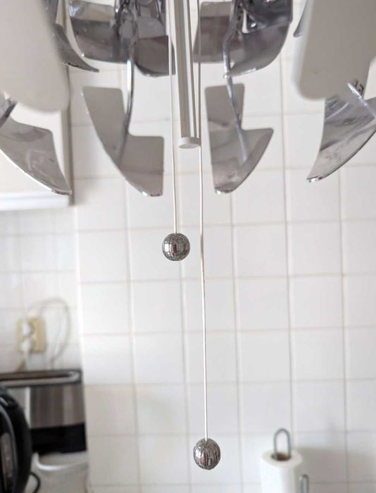 Candeeiro do teto, bola transformer.