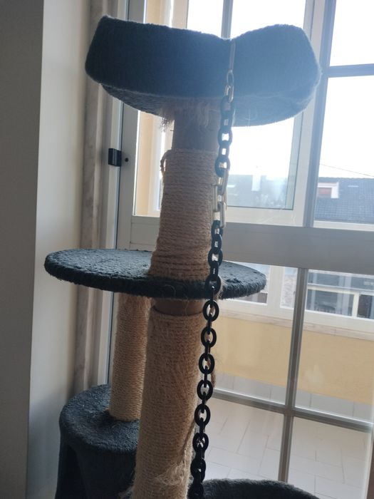 Arranhador, altura 1,30