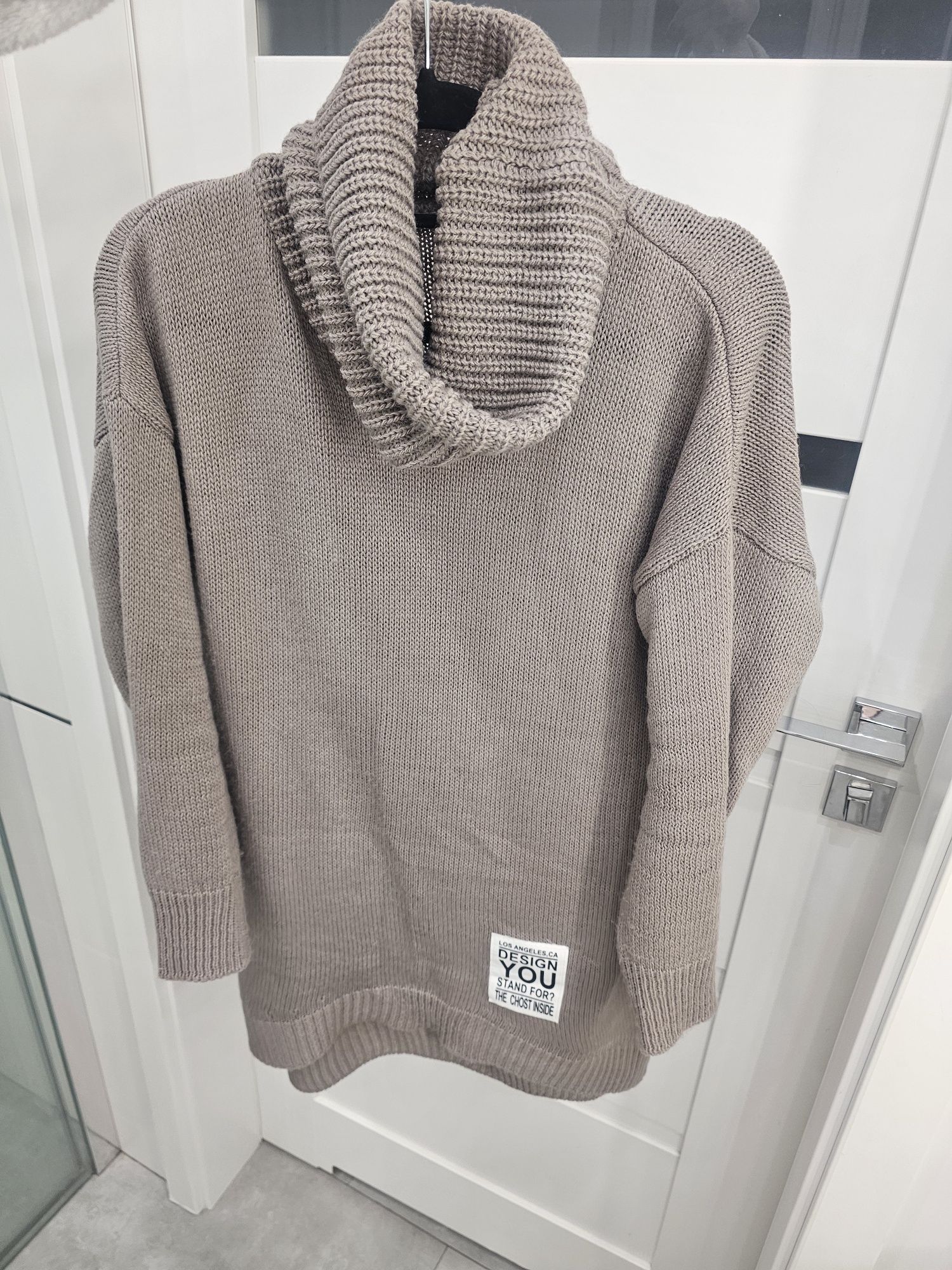 Sweter długi damski zapraszam