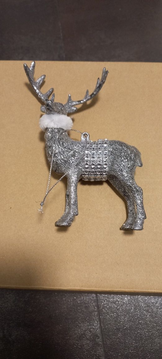 Srebrny renifer, ozdoba bożonarodzeniowa