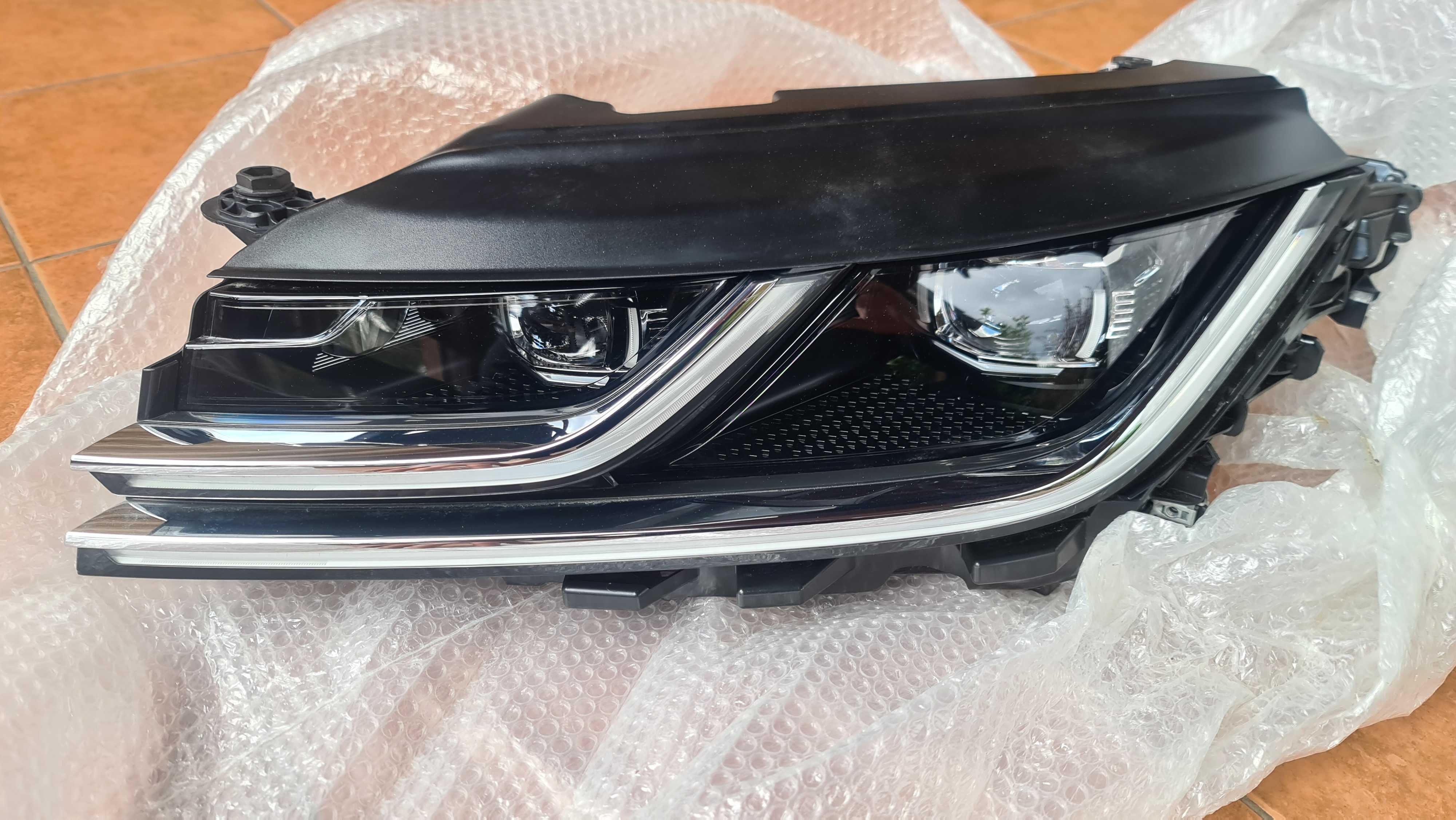 VW Arteon Passat b8 IQlight фари оптика matrix led установка
