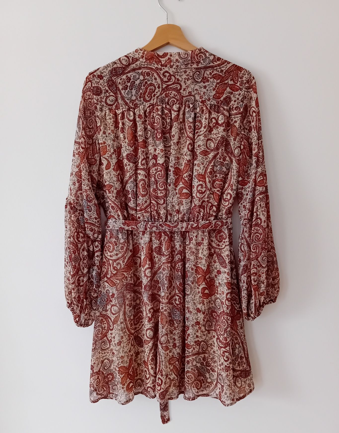 Reserved sukienka wzorzysta print 38 M