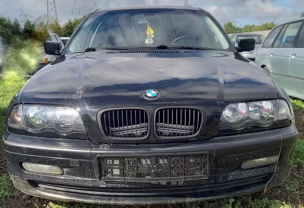 BMW 318i E46 klapa drzwi zderzak głowica skrzynia lampa reflektor felgi