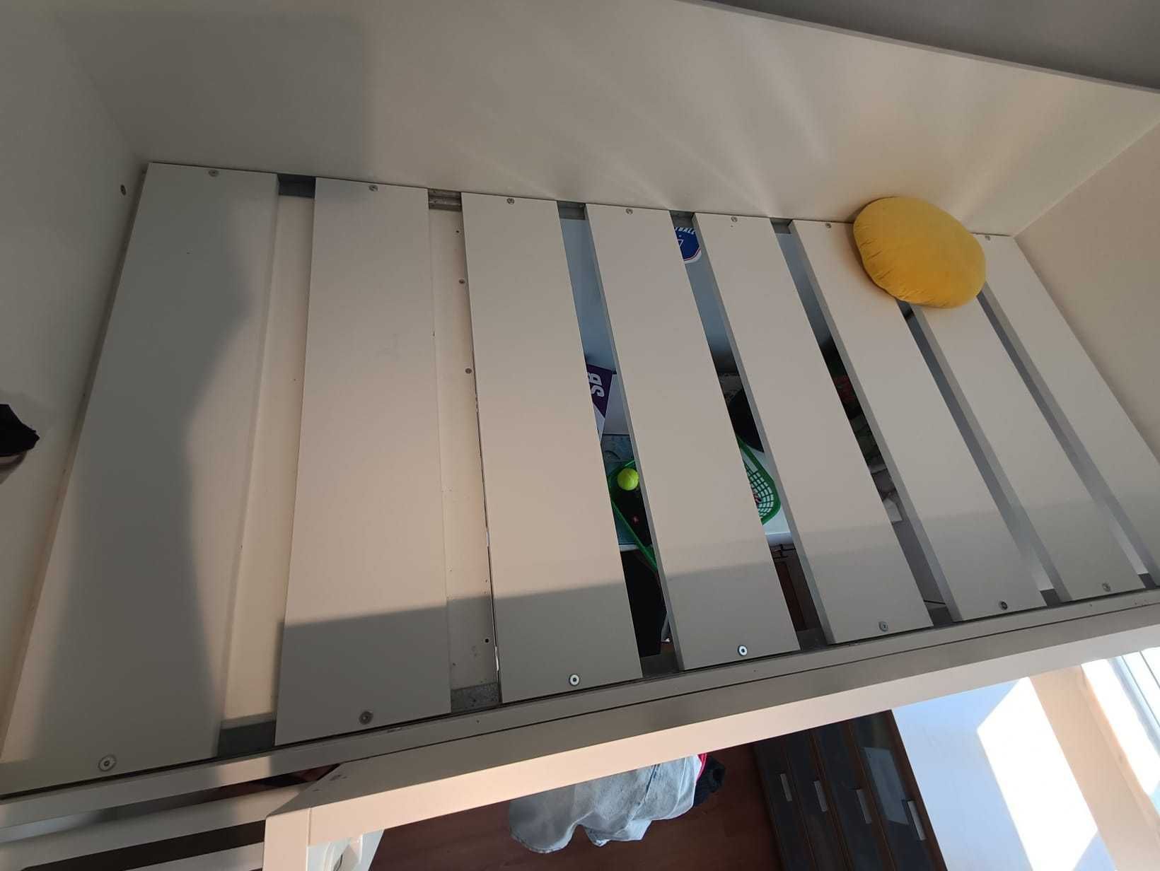 Beliches quarto IKEA como novos