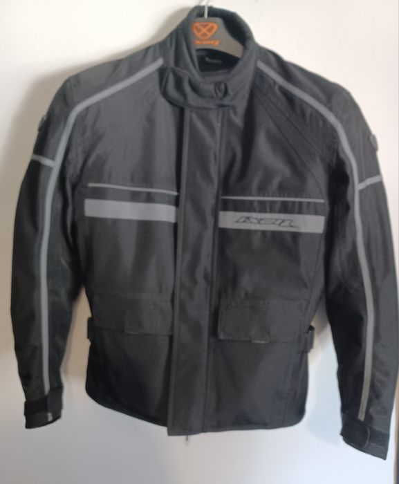 Casaco mota Ixon S preto e cinza