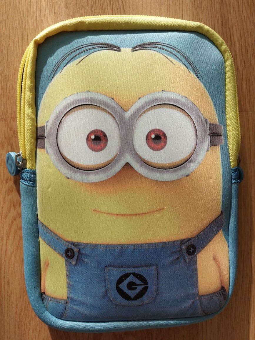 Capa para tablet dos Minimos