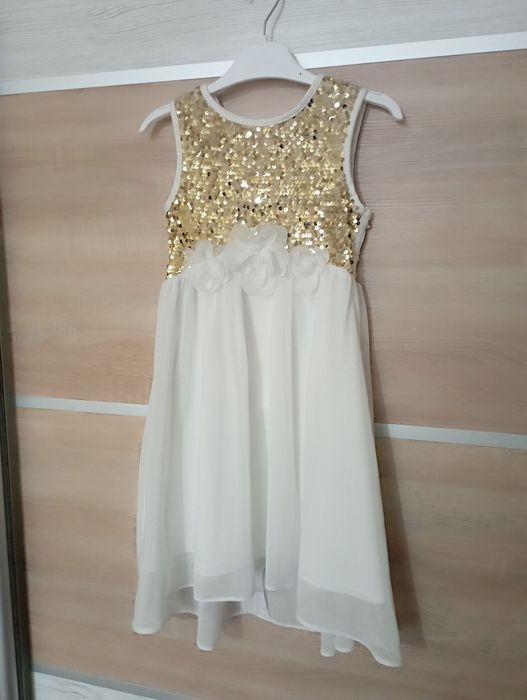 Сукня святкова на дівчинку 3-4 роки 104 см