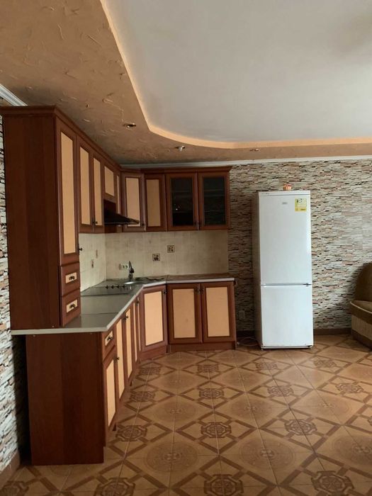 Котедж 2 кімнати, поряд чан. Вид на гори.