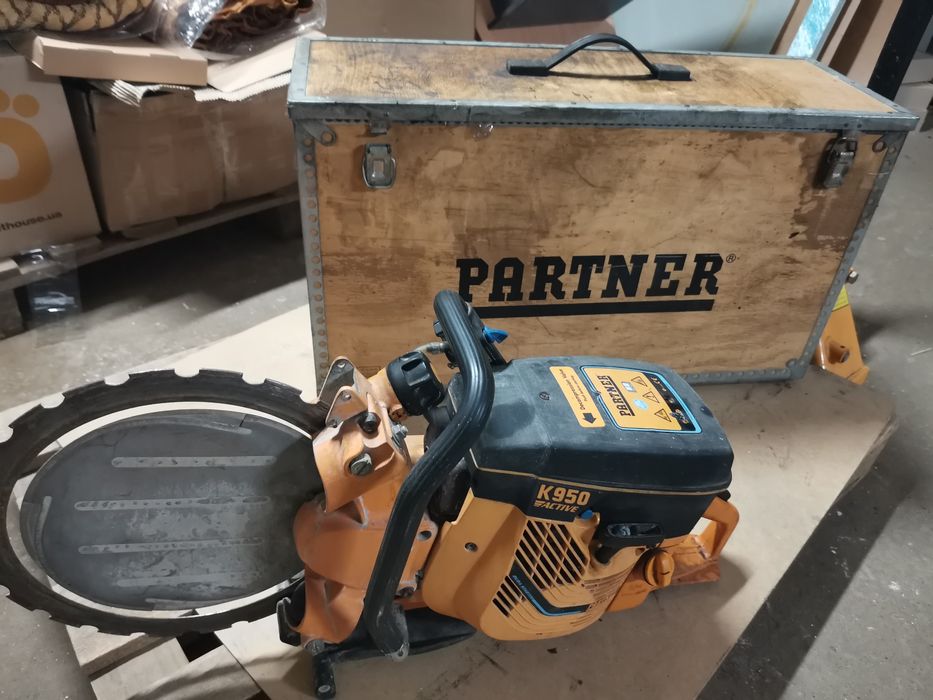 Бензорез Partner 950K