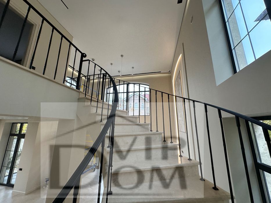 Дом в Одессе , Львовская, Фонтан