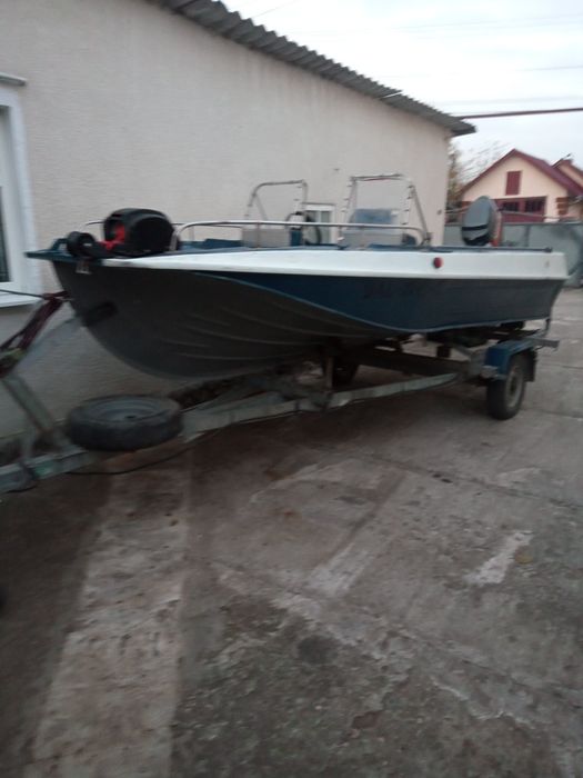 Лодка казанка 5м3 + лафет , мотор і документи