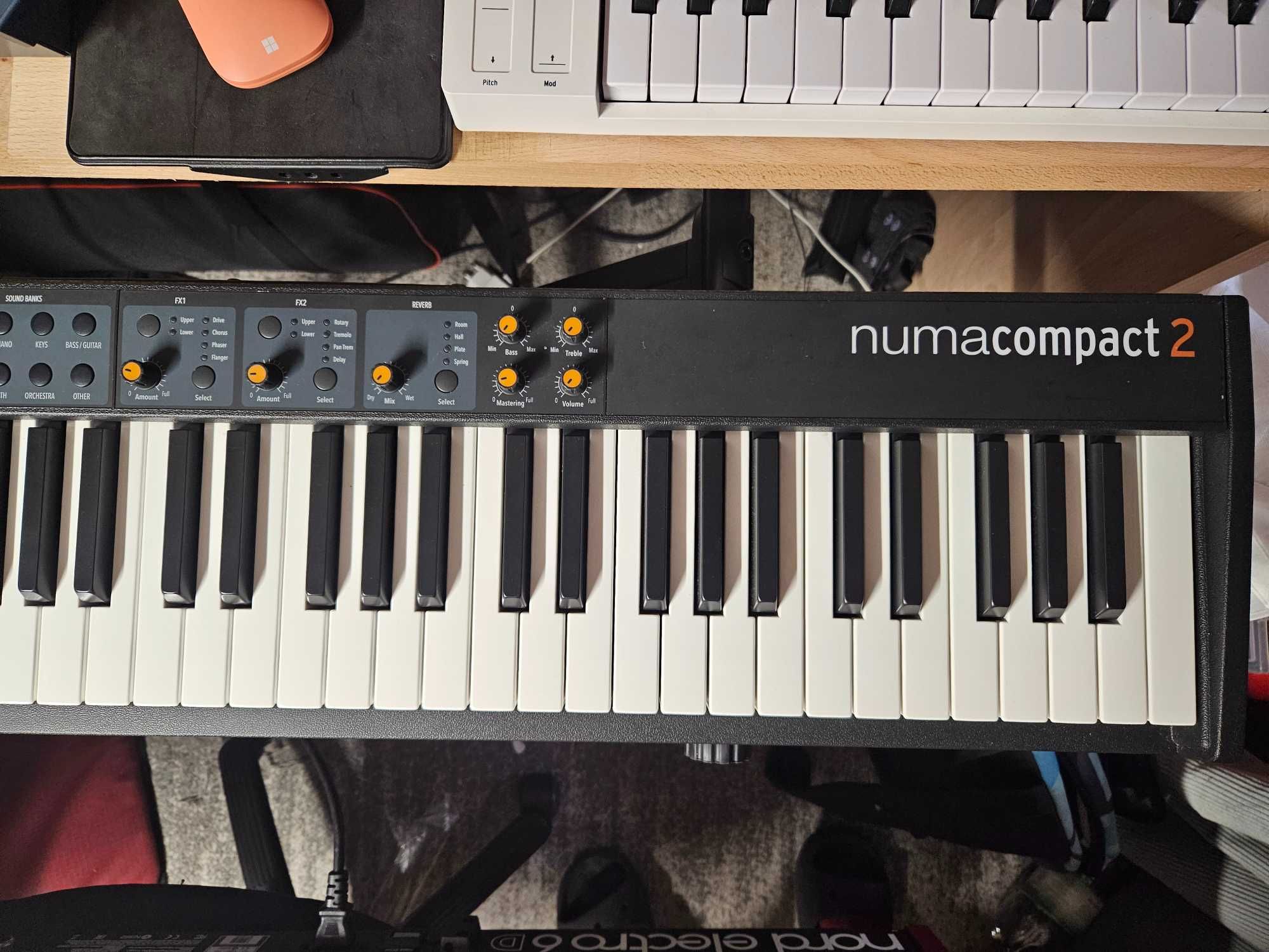 Studiologic Numa Compact 2