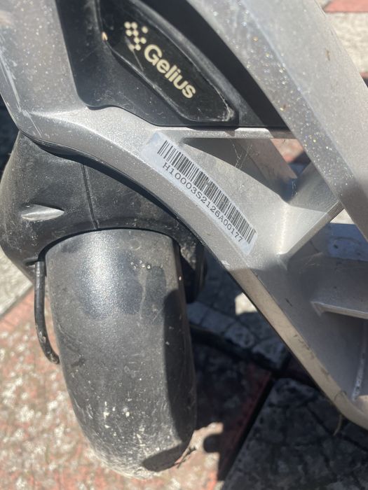 Продам/на запчастини елктросамокат gelius effort pro2s