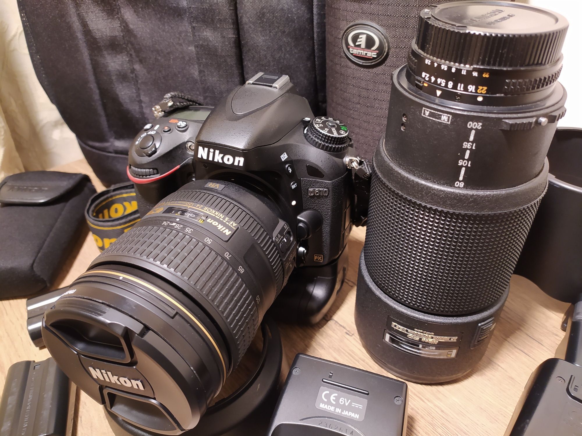 Продам комплект Nikon D610 / Nikkor 24-120 F4 / SB-910 / MB-D14 та інш