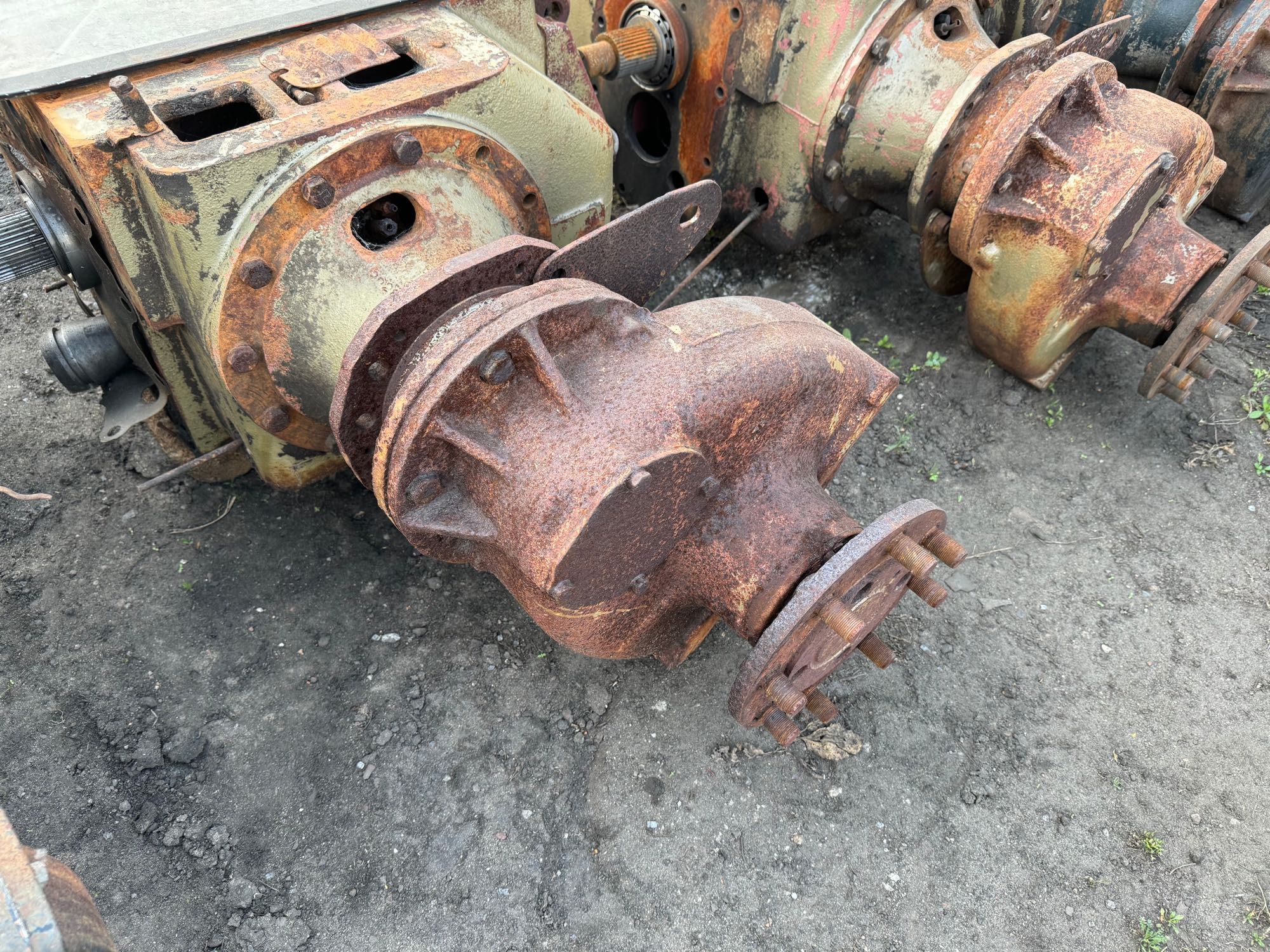 Zwolnica Ursus Zetor Prawa Lewa C-360,5711,6711 itd