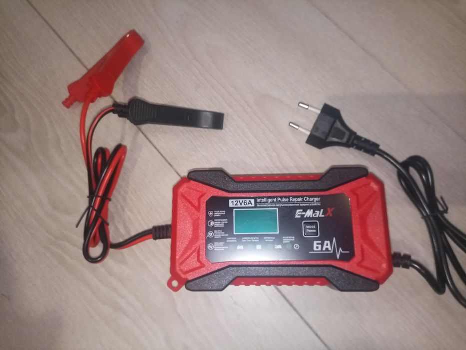 Найкрутіша зарядка 2025р. для всіх типів акумуляторів 4-100Ач,LiFePO4