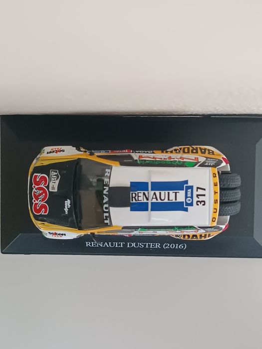 Renault Duster Dakar 1/43