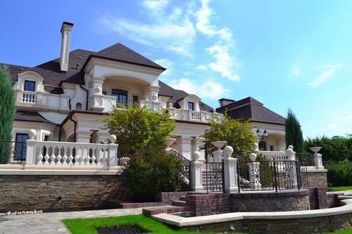 Конча Заспа, Дамба 3 км, дом 1200 м2, выход на Днепр