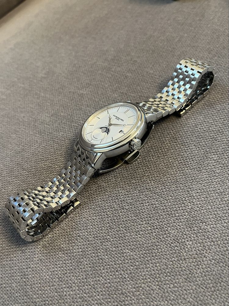 Zegarek szwajcarski Raymond Weil Maestro Moonphases
