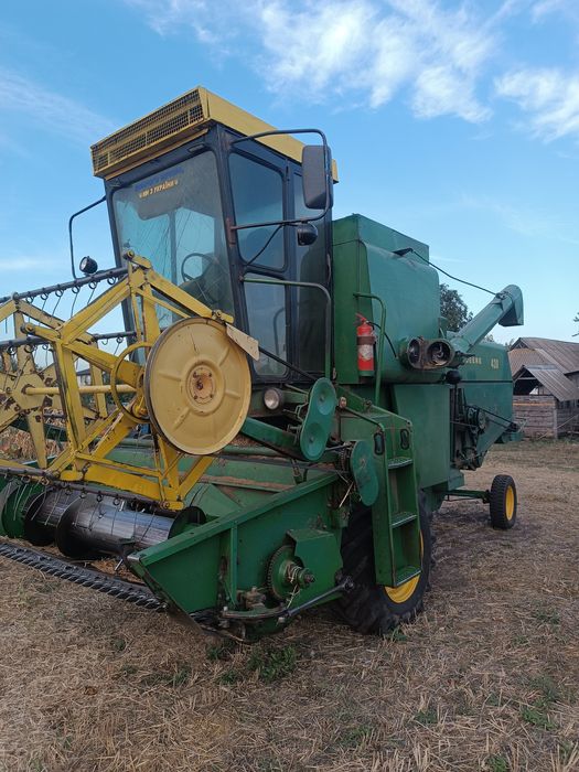 Продам комбайн JOHN DEERE 430