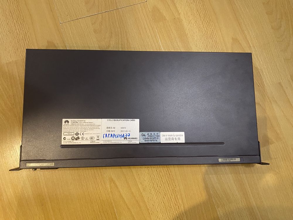 Коммутатор Huawei S2326TP-EI