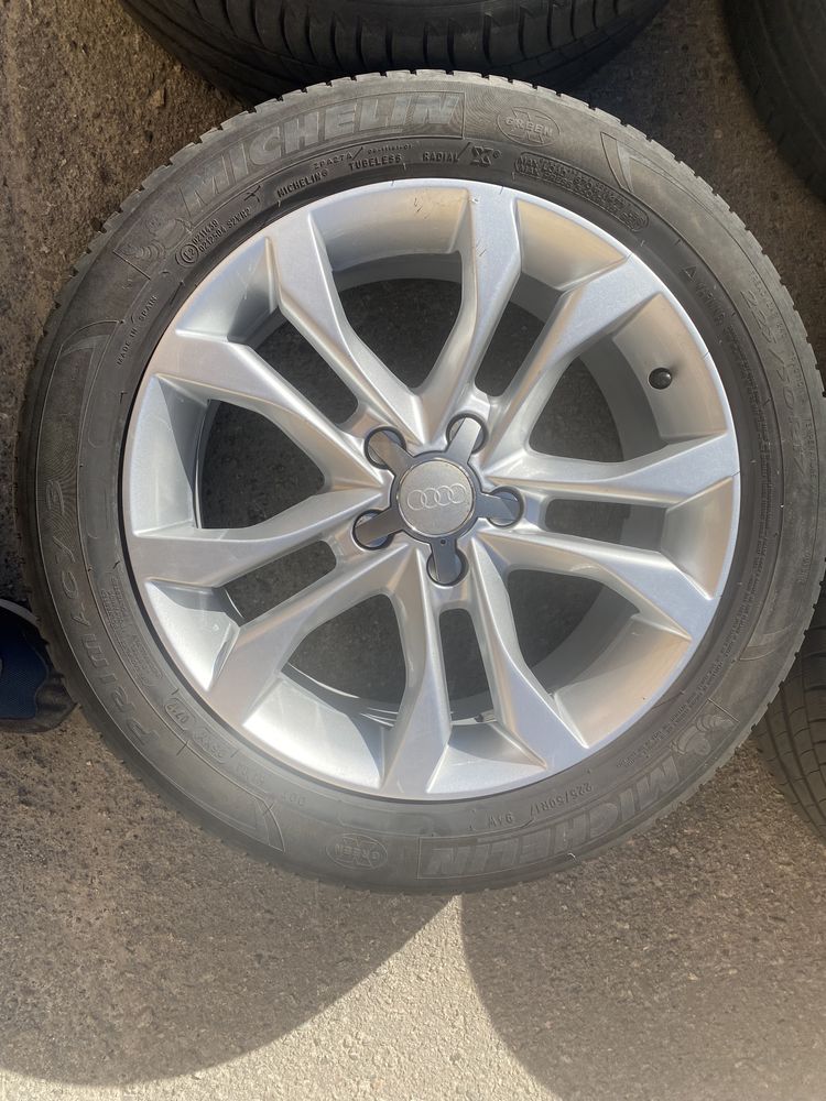 Диски audi с резиной 225/50/17 michelin