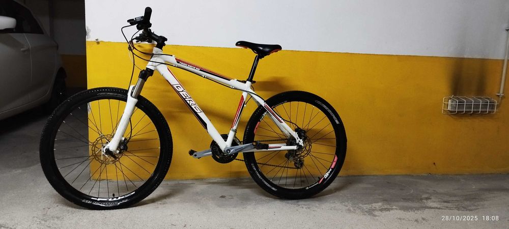 Bicicleta Berg Trail Rock HD 26"  28Vel