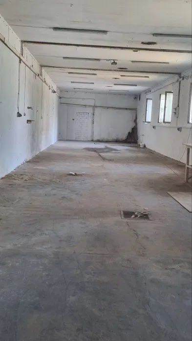 Hala magazynowo-produkcyjna 286 m², prąd trójfazowy – Słupno.