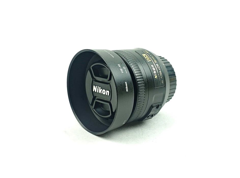 Світлосильний об'єктив Nikon DX AF-S Nikkor 35mm 1:1.8G (є подряпинки)